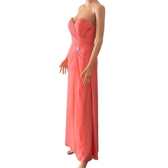 MORI LEE by Madeline Gardner Strapless Coral Gown Size 8 - Picture 4 of 14
